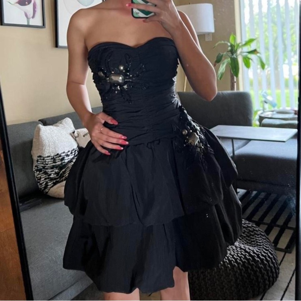 Bebe dress
